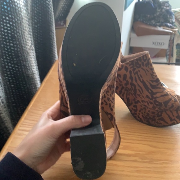 Animal Print  Wedge Heels - Picture 5 of 5